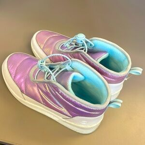 Lands' End Kids fleece lined boots